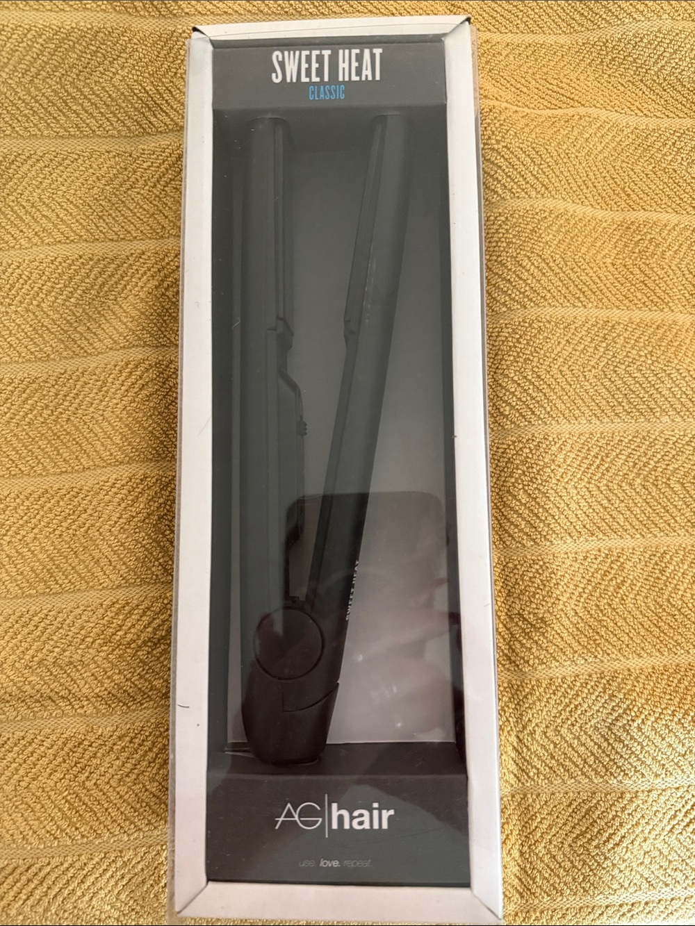 AG Hair Sweet Heat Classic Flat Iron – Black